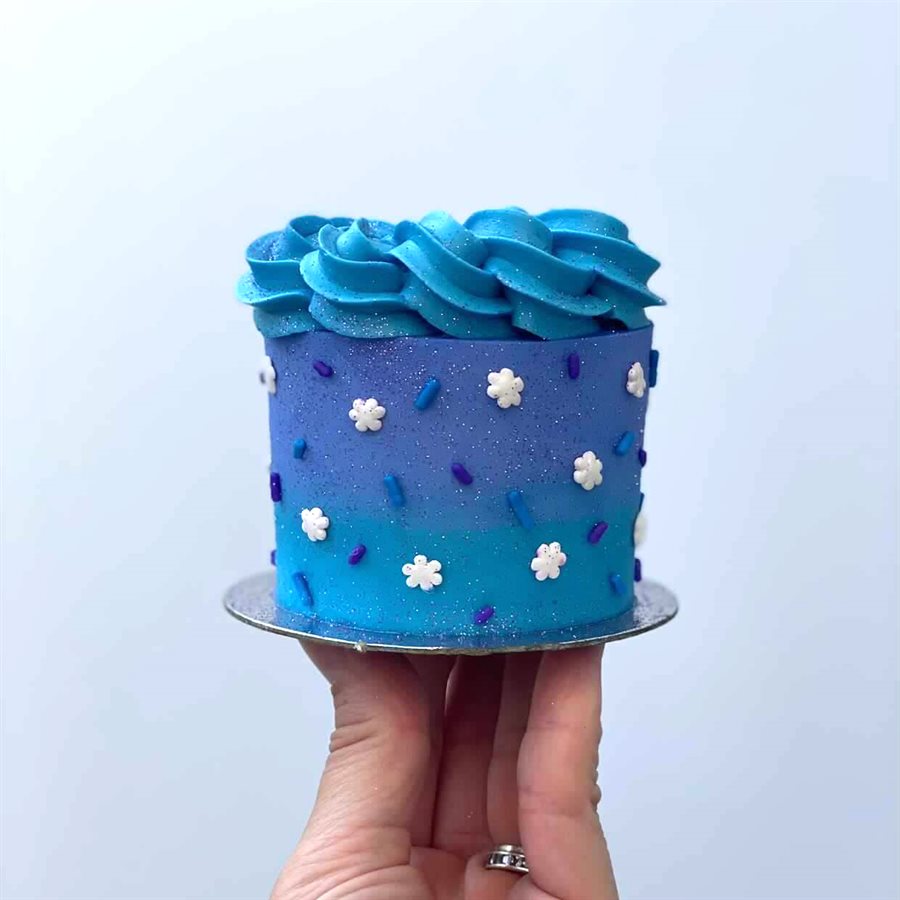 Cake decorating kit – best buys 2020