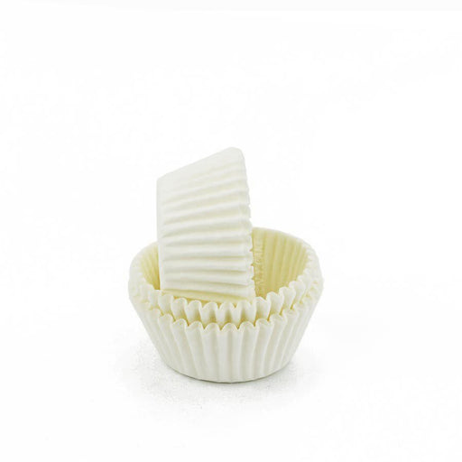 White greaseproof mini cupcake baking cup liners for mini cupcakes, muffins and bite-sized treats.