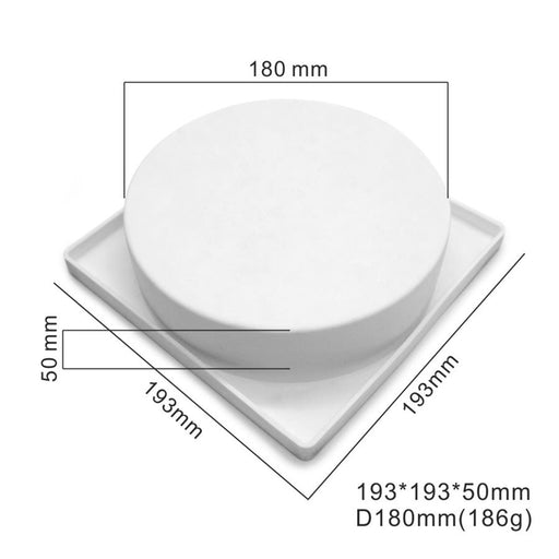 Smooth straight edge round cake made using silicone baking mold