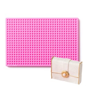 Small Pearl Mat 